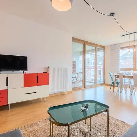 Euratechnologies - Superb Bright Apartment Parking And Balcony ! Лилль