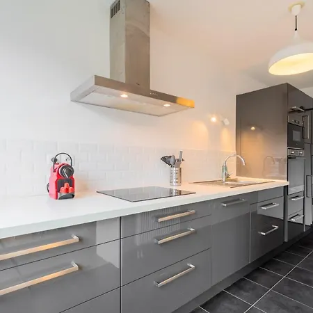 Euratechnologies - Superb Bright Apartment Parking And Balcony ! *