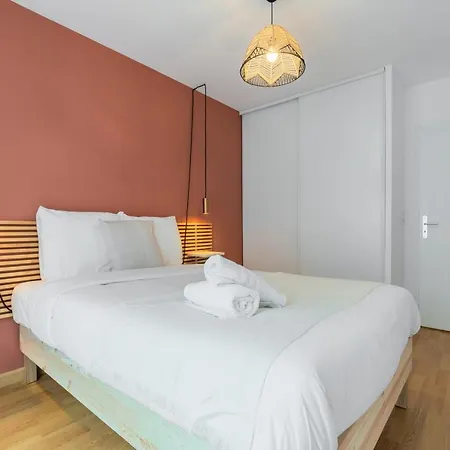 Апартаменты Euratechnologies - Superb Bright Apartment Parking And Balcony !